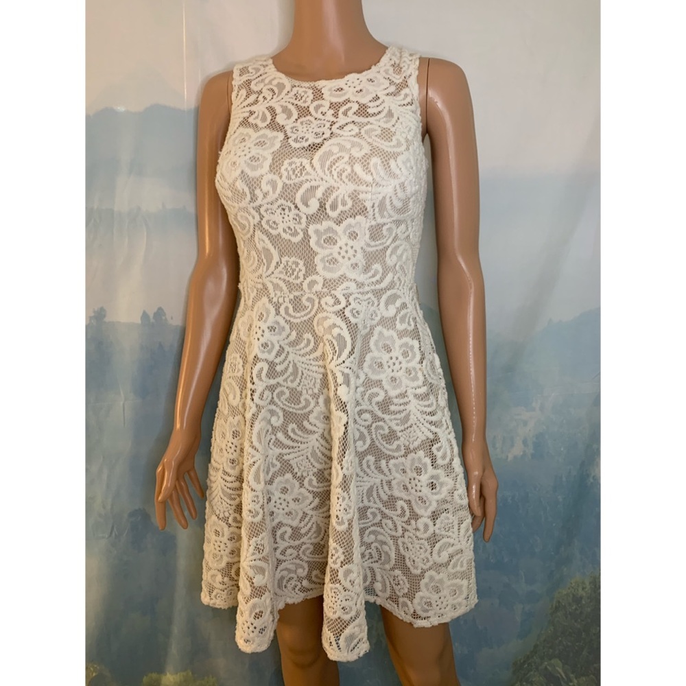 Wendye ChaItin Tan & white Lace Dress size 1/2 boho